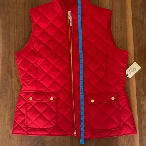 Vibrant St John’s Bay Red Quilted Vest with Gold Accents Large Tall NWT - Picture 6 of 6